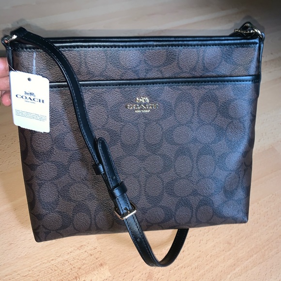 Coach Handbags - Coach Crossbody Purse Brand New with Tag